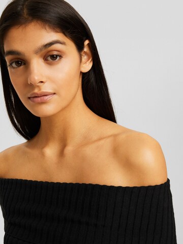 Pull-over Bershka en noir