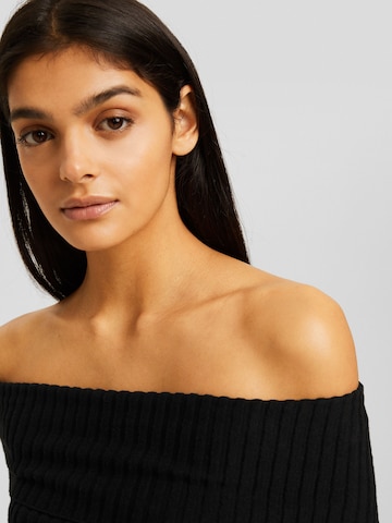 Pull-over Bershka en noir