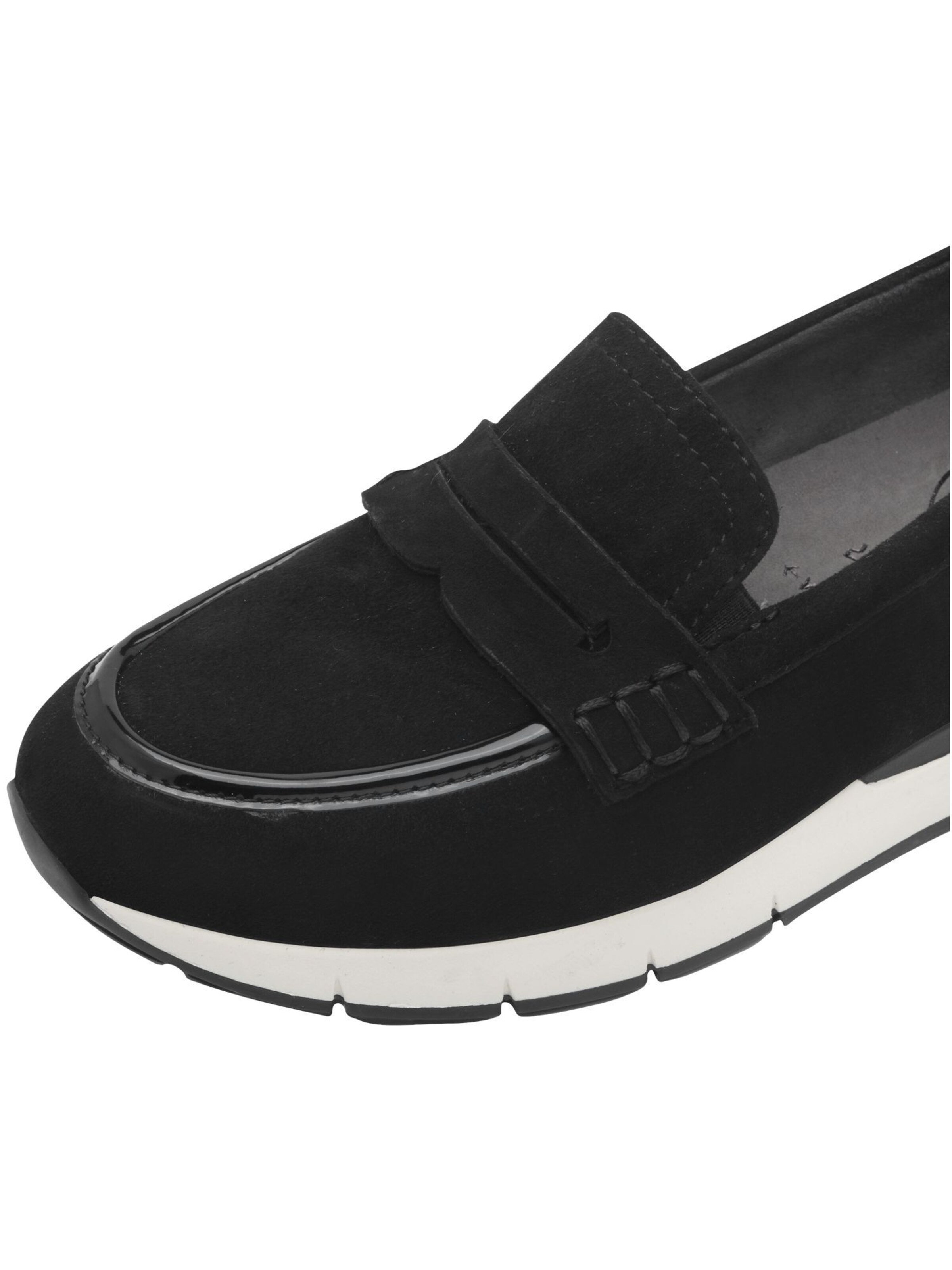 Chaussure basse Tamaris en noir