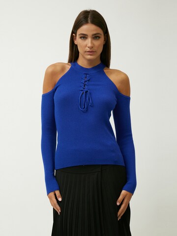 Pull-over Influencer en bleu : devant