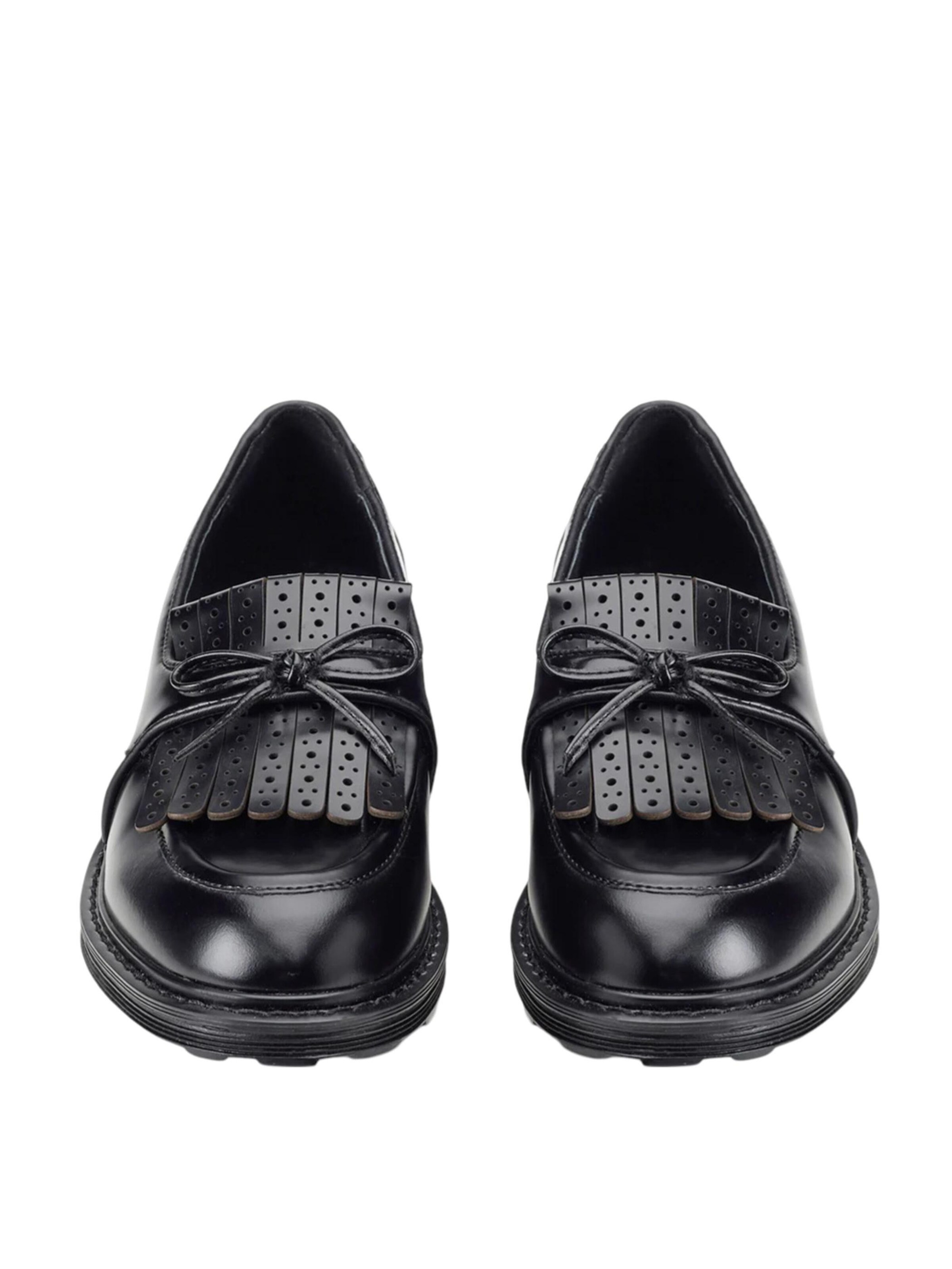 cult Moccasin in Black