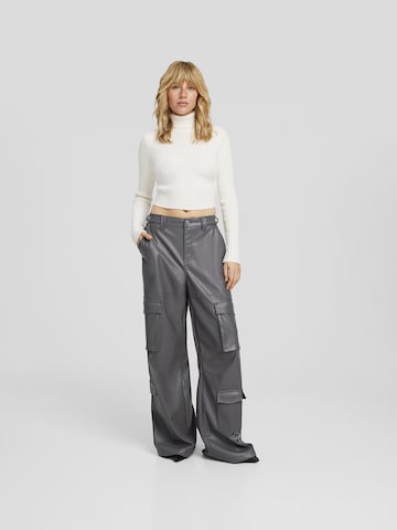 Bershka Loosefit Hose in Grau