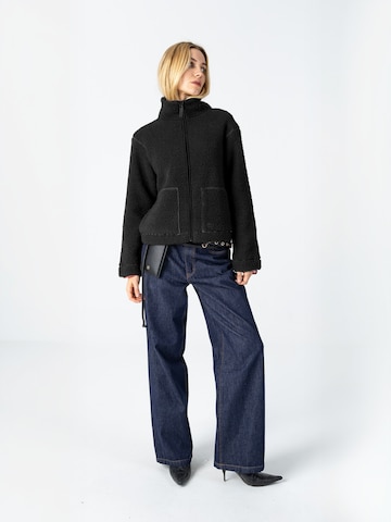 Pull-over ' Jamie ' Coster Copenhagen en noir : devant