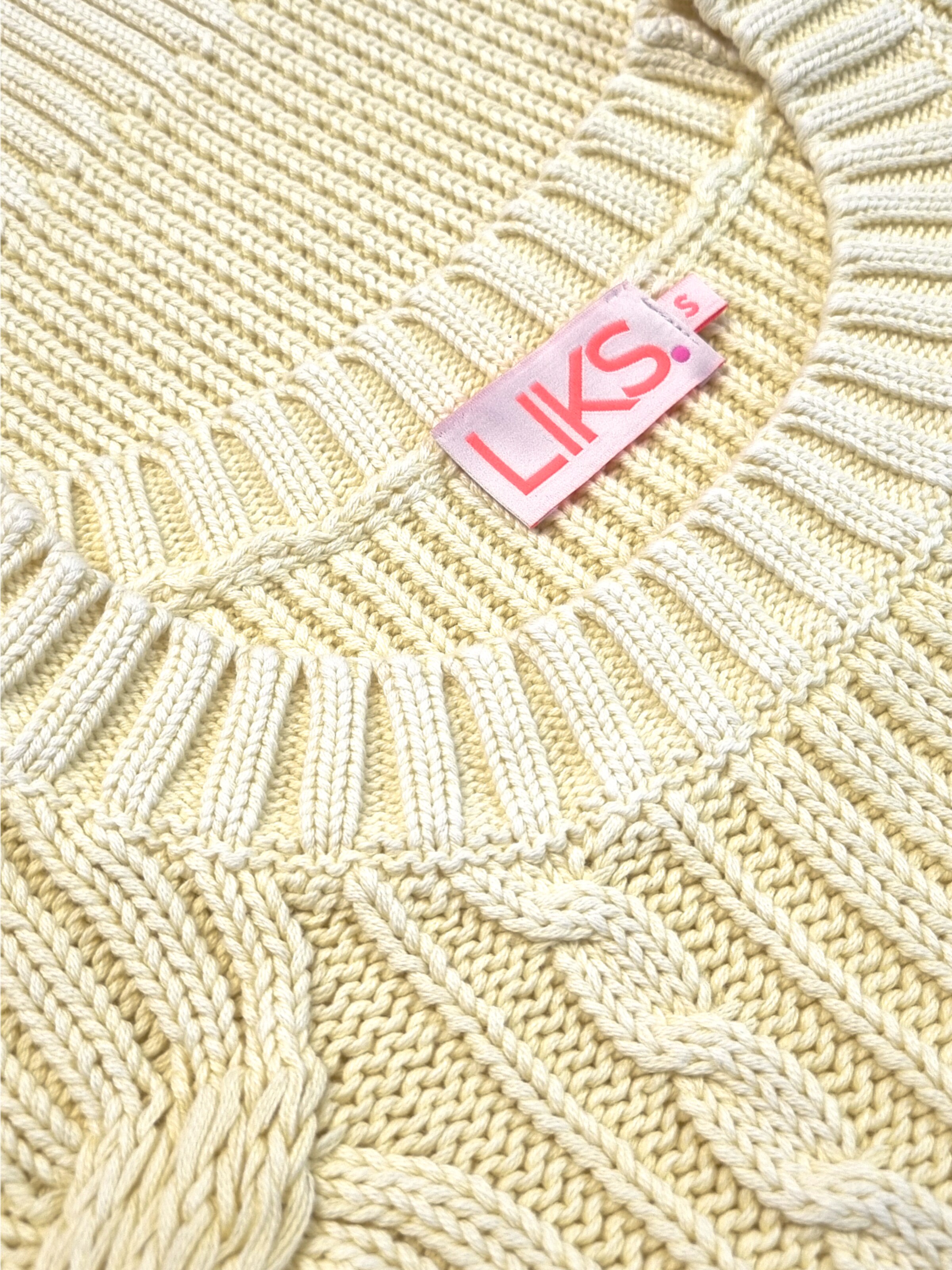 LIKS. Munich Sweater 'Pullover Zopfmuster' in Yellow