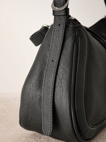 Next - Mala de ombro em preto
