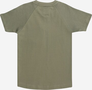 Tricou de la GARCIA pe verde