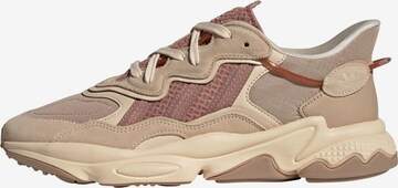 ADIDAS ORIGINALS Sportschoen 'OZWEEGO' in Beige: voorkant