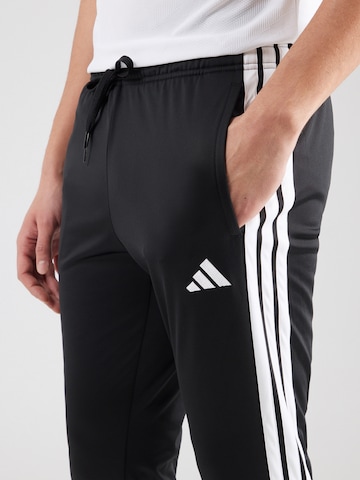 ADIDAS SPORTSWEAR Tapered Παντελόνι φόρμας σε μαύρο