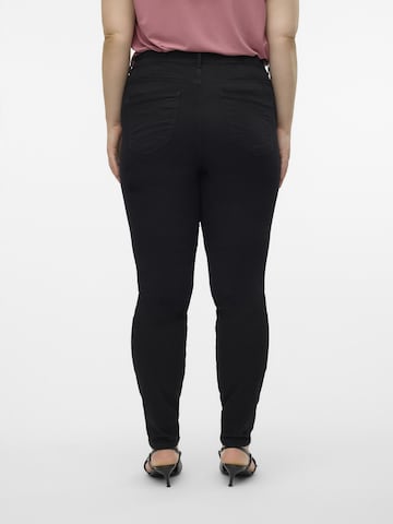 Vero Moda Curve Skinny Τζιν 'VMCFanya' σε μαύρο