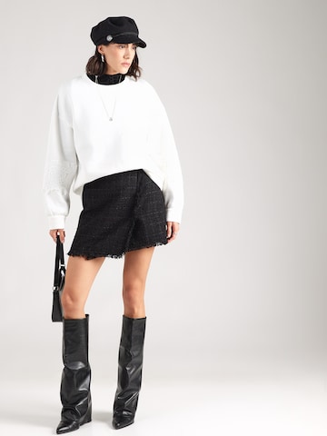 VILA - Sudadera 'VIBRODA' en blanco