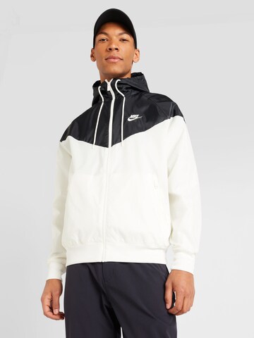 Veste mi-saison Nike Sportswear en beige : devant