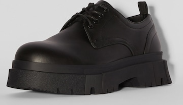 Bershka Lace-up shoe in Black: front