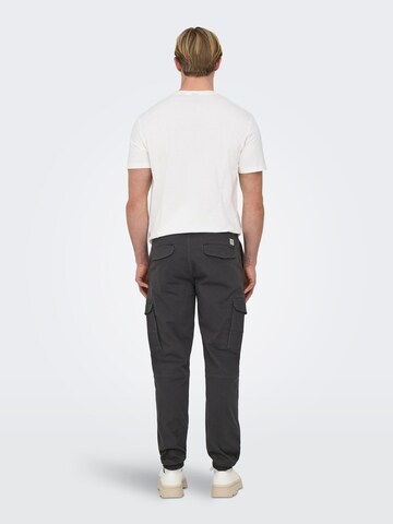 Only & Sons Tapered Cargobroek 'Carter' in Grijs