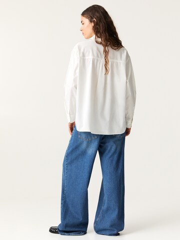 Pull&Bear Blúzka - Biela