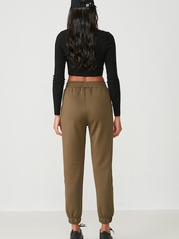 C&City Tapered Broek in Groen