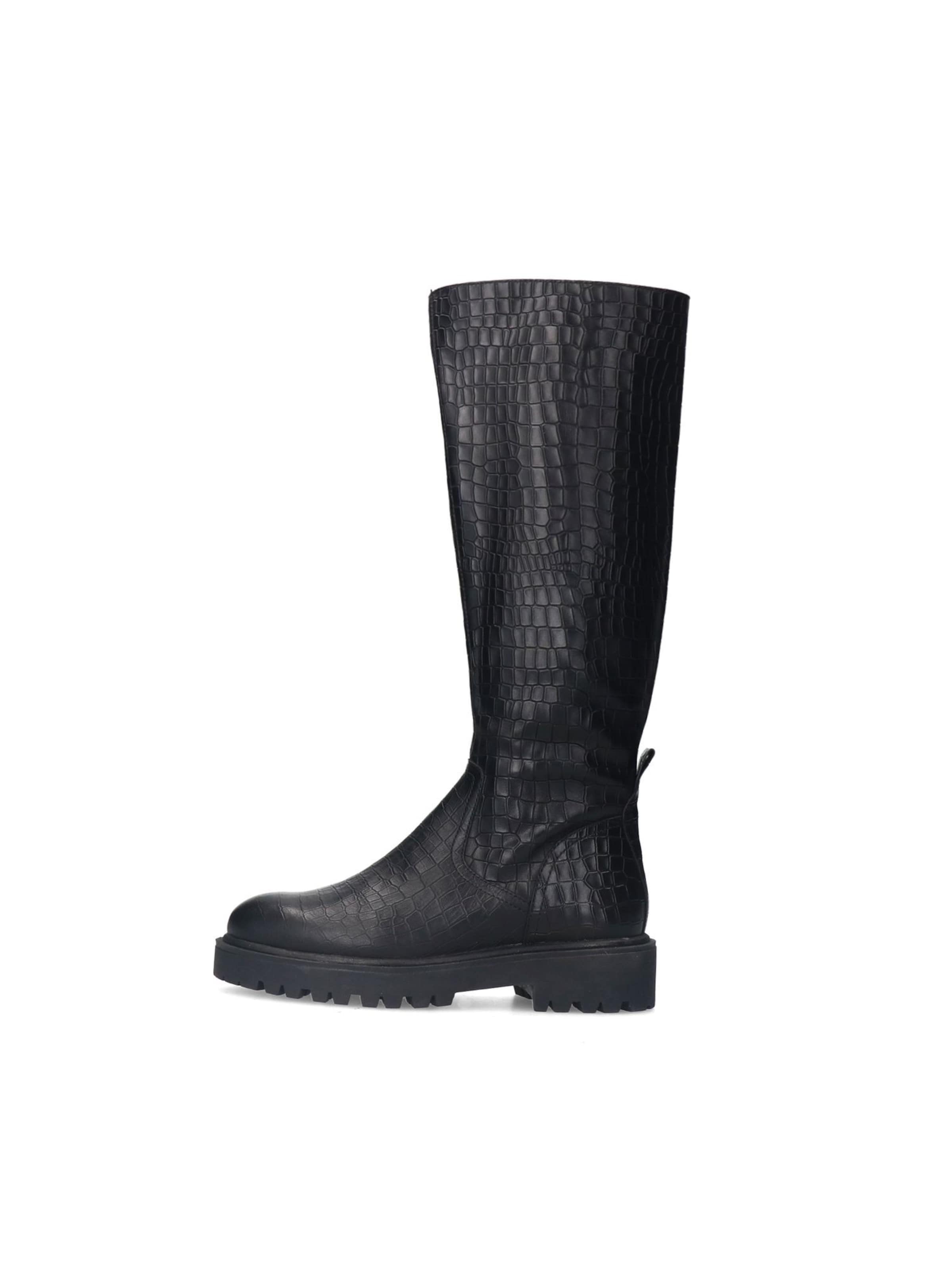 MANFIELD Boots in Black