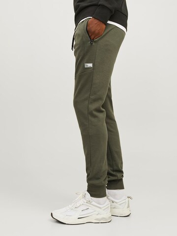JACK & JONES Tapered Trousers in Green