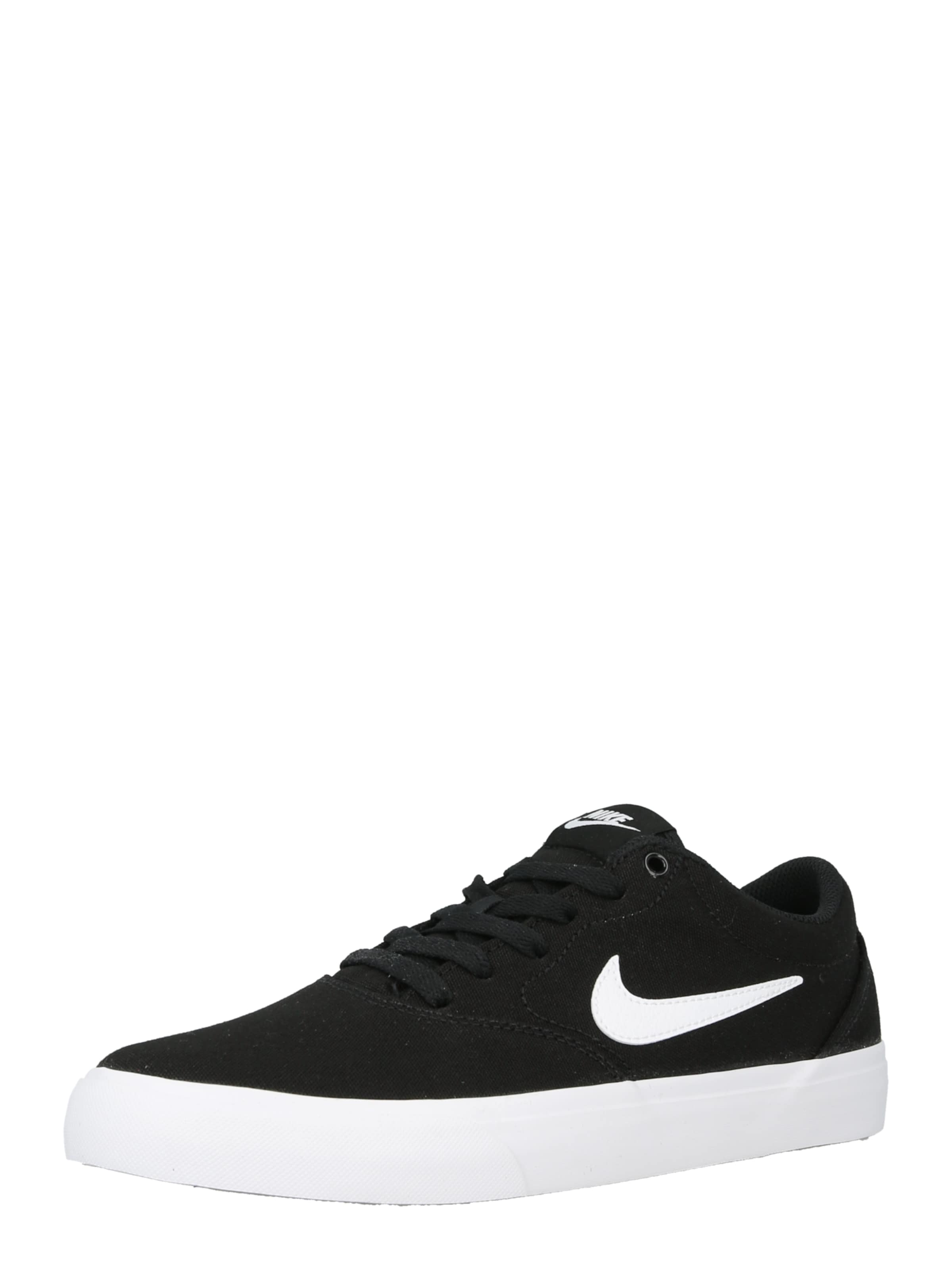 Nike Sportswear Ниски маратонки 'CHARGE' в черно: отпред