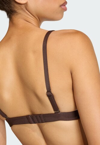 ADIDAS SPORTSWEAR - Triángulo Top de bikini deportivo 'Iconisea' en marrón