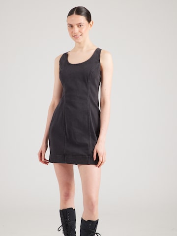 Lee Kesämekko 'FOREVERFIT' värissä musta: etupuoli