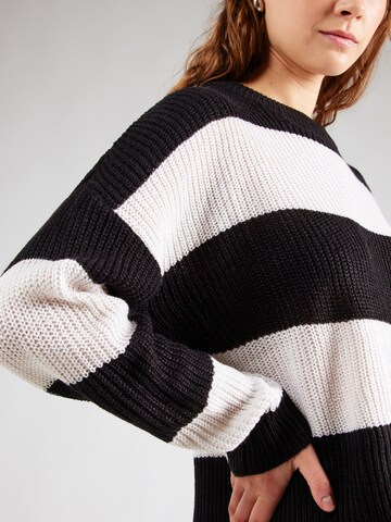 ABOUT YOU Pullover 'Thassia' i sort
