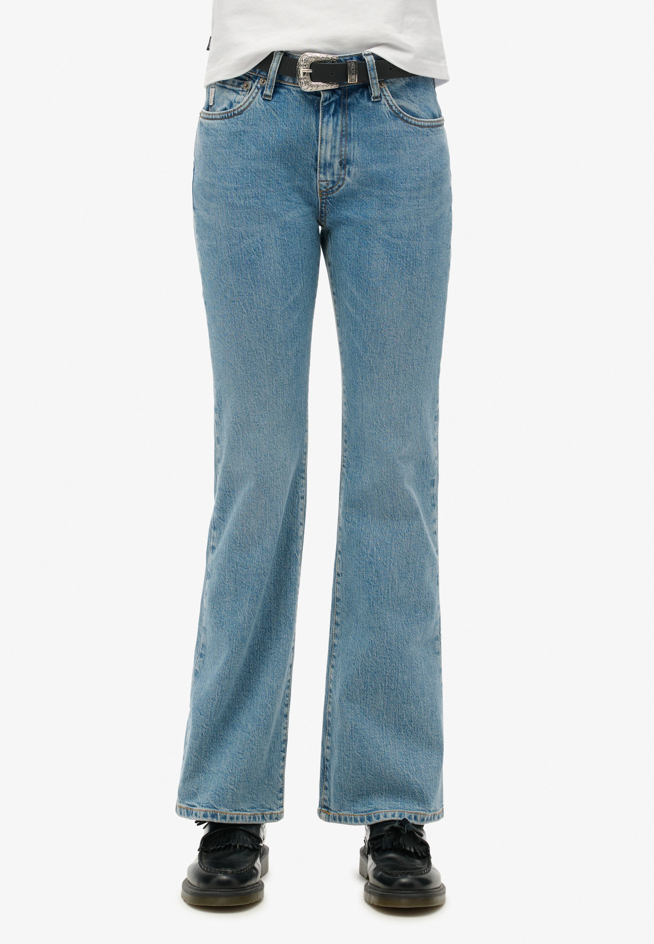 Superdry Flared Jeans in Blue: front