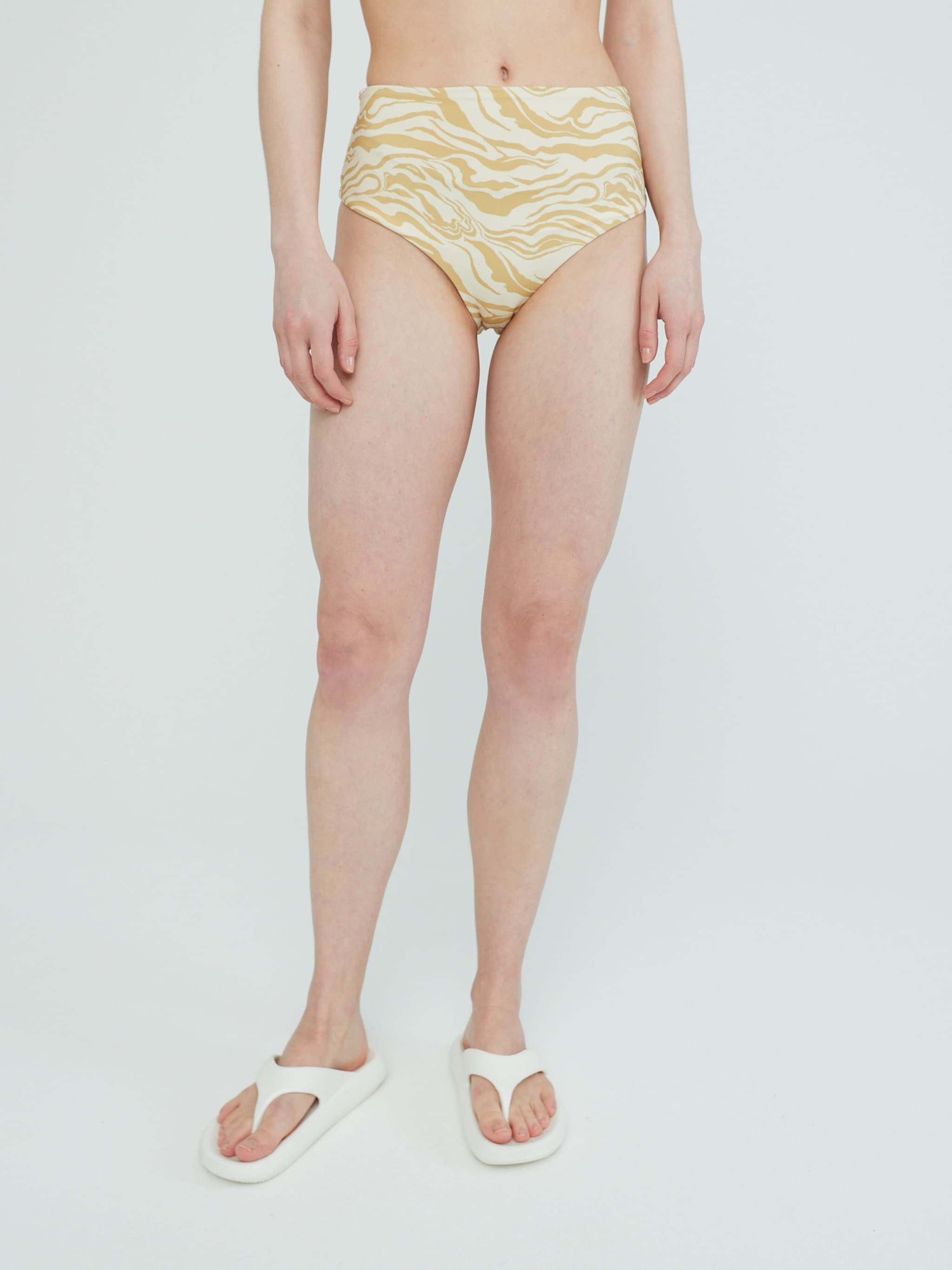 EDITED Produits Bas de bikini 'Caio' crème