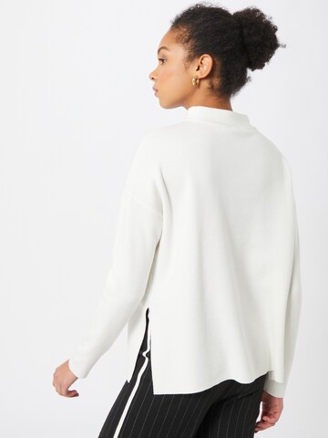 Pullover di s.Oliver BLACK LABEL in bianco