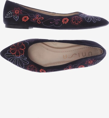 UNISA Flats & Loafers in 39 in Black: front
