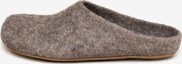 MagicFelt Muiltjes 'Filz' in Bruin: voorkant