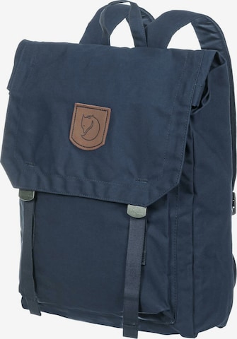Fjällräven Backpack in Blue: front