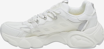 BUFFALO Matalavartiset tennarit 'CLD Run Hike' värissä valkoinen: etupuoli