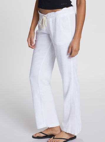ROXY Flared Pants 'Oceanside' in White: front