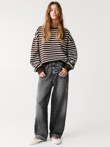 Pull&BearSweater majica - smeđa boja