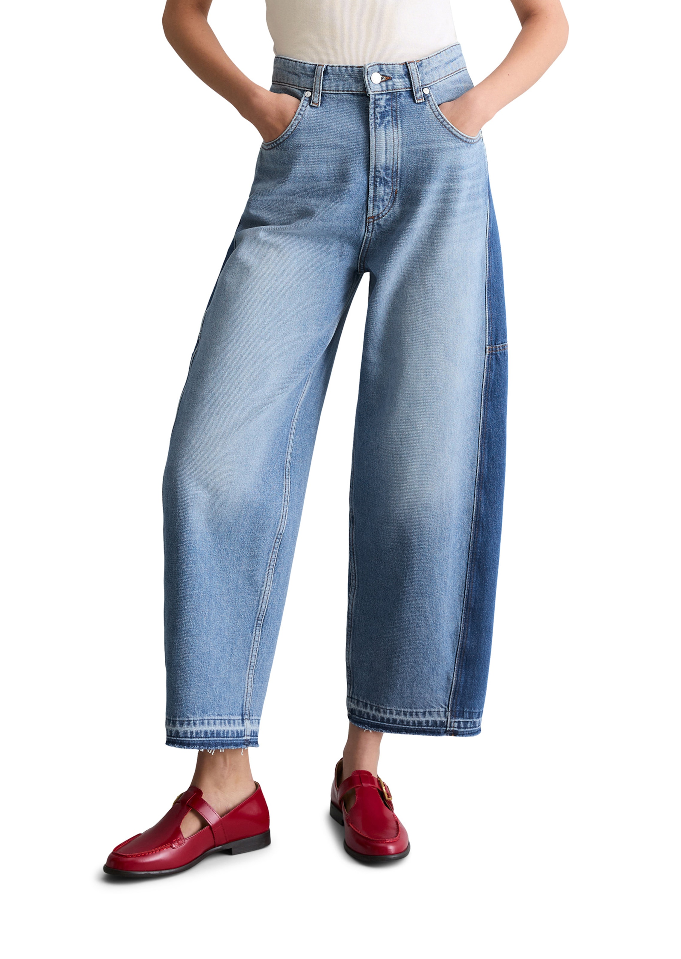 Marc O'Polo DENIM Barrel Jeans 'Enni' in Blau: Vorderseite