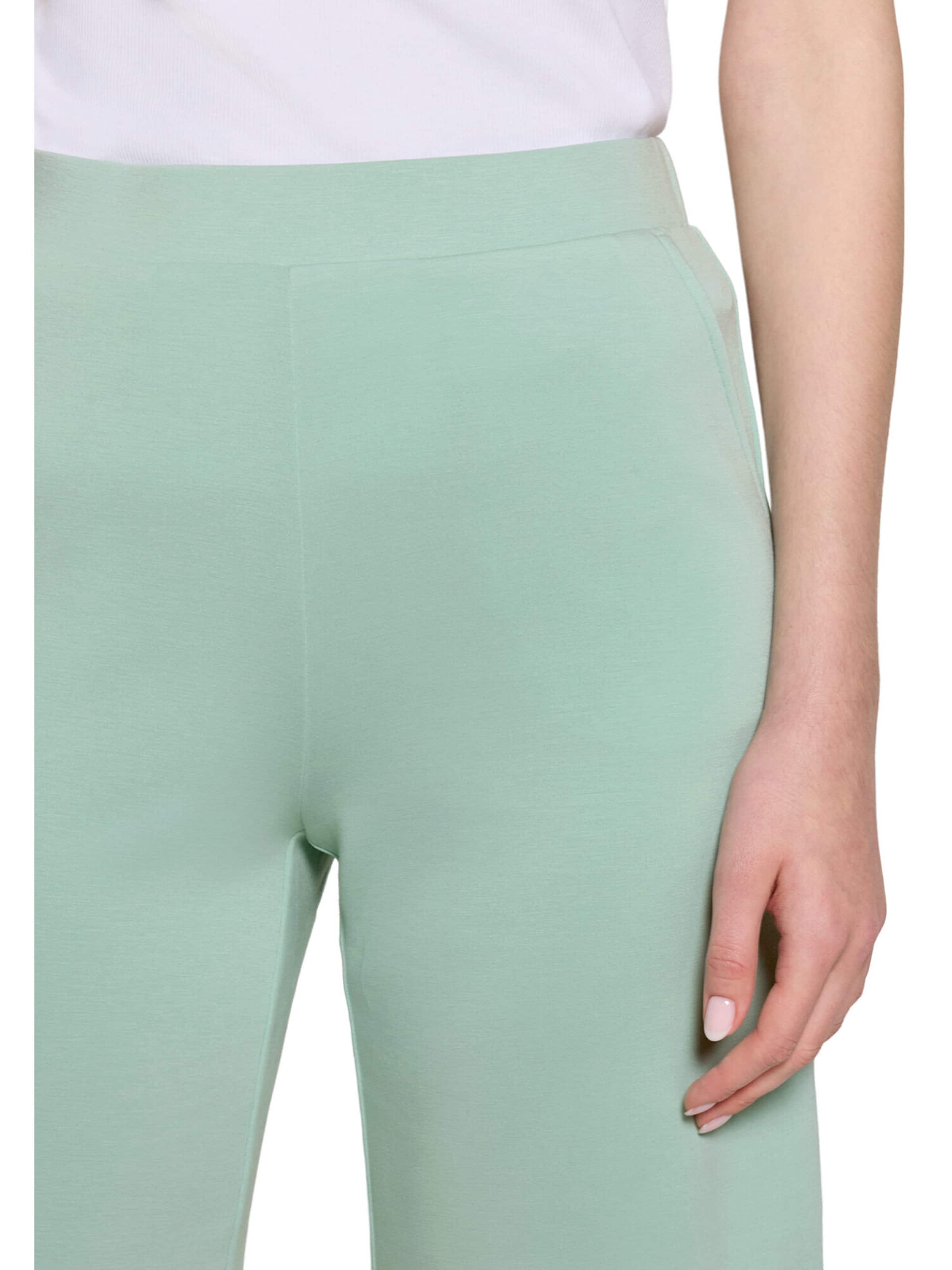 Betty Barclay Loose fit Pants in Green