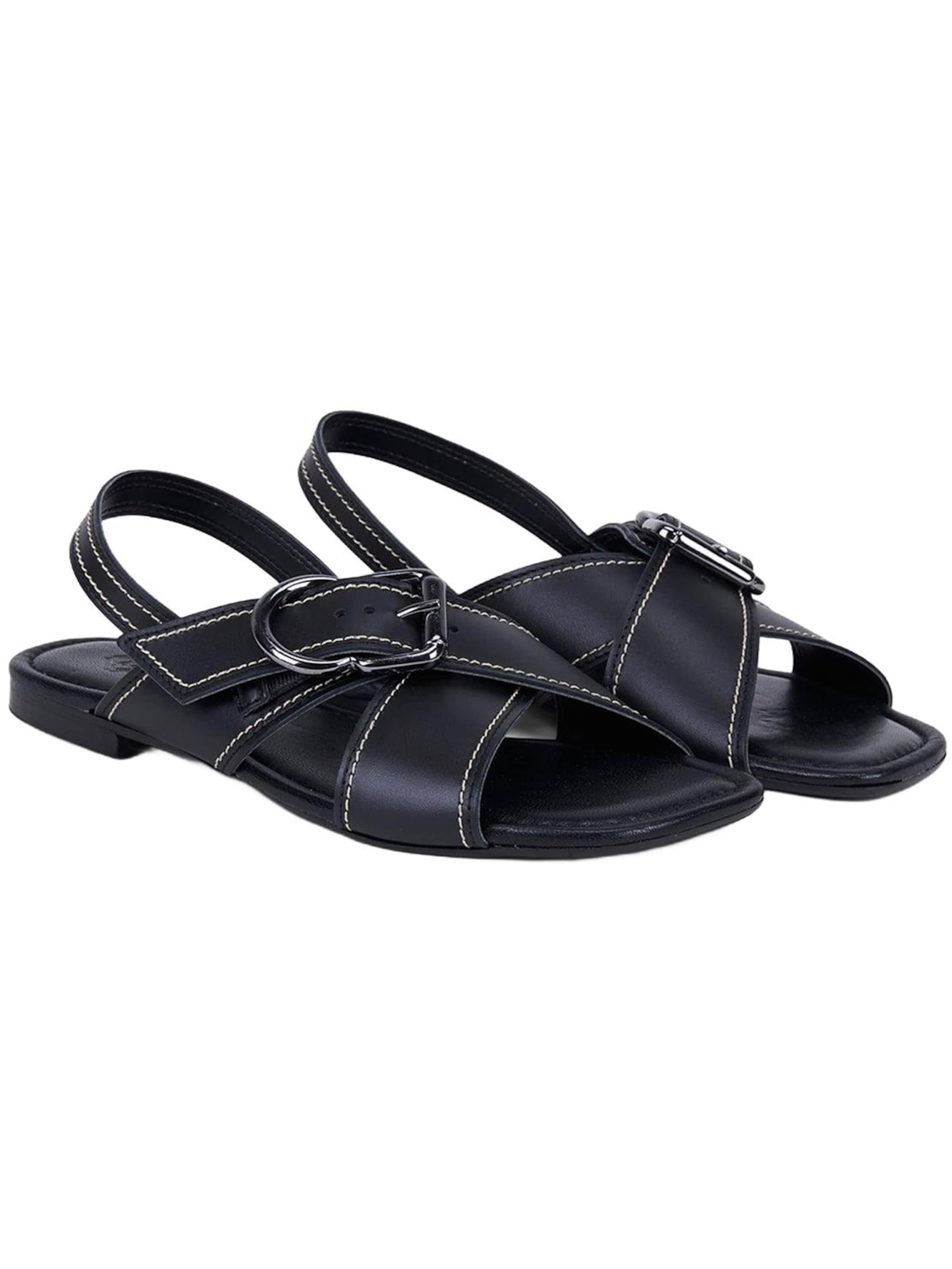 Desa Sandale‌‌‌ in Schwarz
