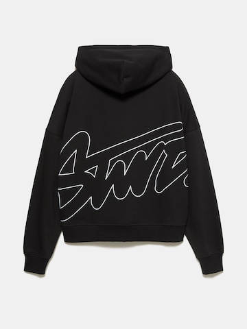 Pull&Bear Mikina 'STWD' – černá