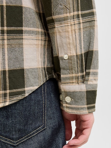 Coupe regular Chemise 'JPRBLUBROOK' JACK & JONES en vert
