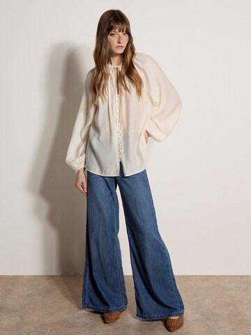 Apricot Blouse ' ' in White