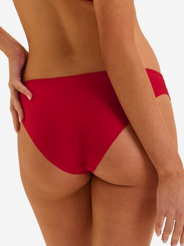 Simone Perele Panty 'Intrigue' in Red