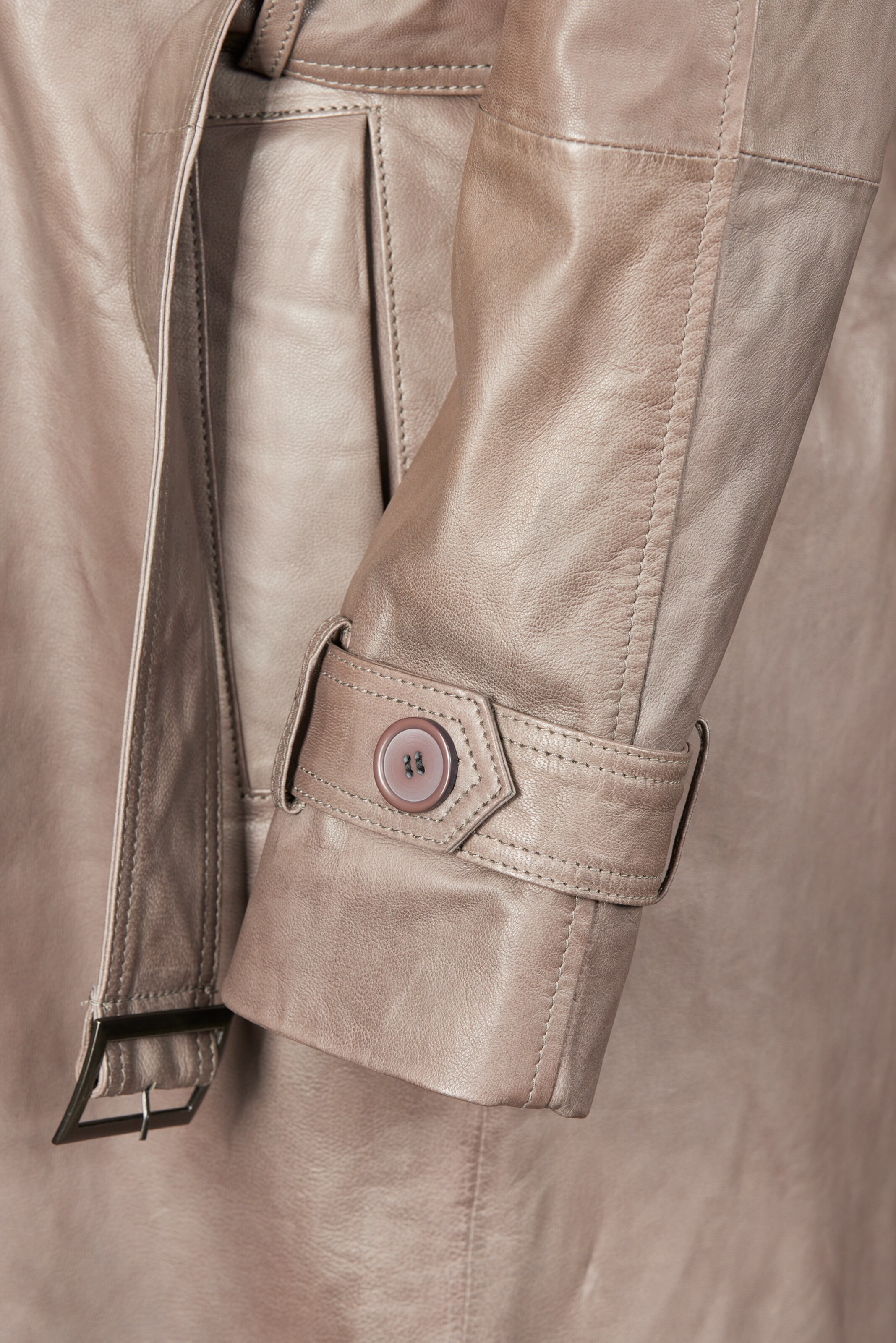 Apple of Eden Ledermantel AOE-145 in Braun