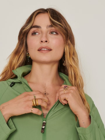 ABOUT YOU x Sofia Tsakiridou Between-Season Jacket 'Melek' in Green