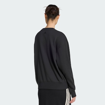ADIDAS SPORTSWEAR Αθλητική μπλούζα φούτερ 'Seasonal Essentials' σε μαύρο
