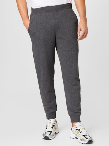 Effilé Pantalon de sport SKECHERS en gris : devant