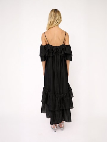 Crās Dress ' Livelycras ' in Schwarz