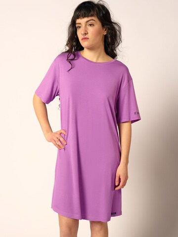 Skiny Pajama shirt in Purple: front