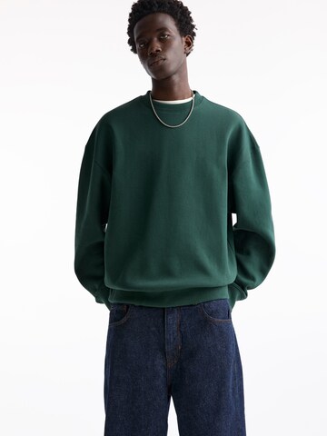 Pull&Bear Sweatshirt i grön: framsida