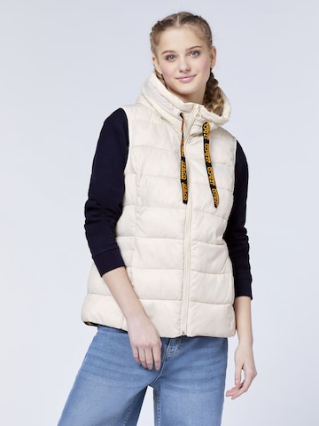 JZ&CO Vest in White: front