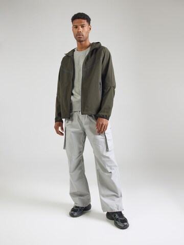 Nike Sportswear Sweatshirt 'Club Fleece' in Grey